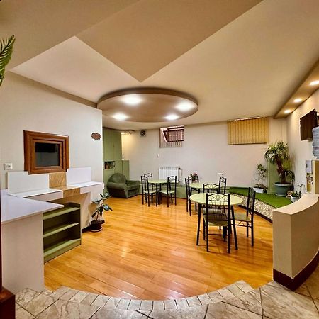 Time Hotel & Tours Ереван Экстерьер фото