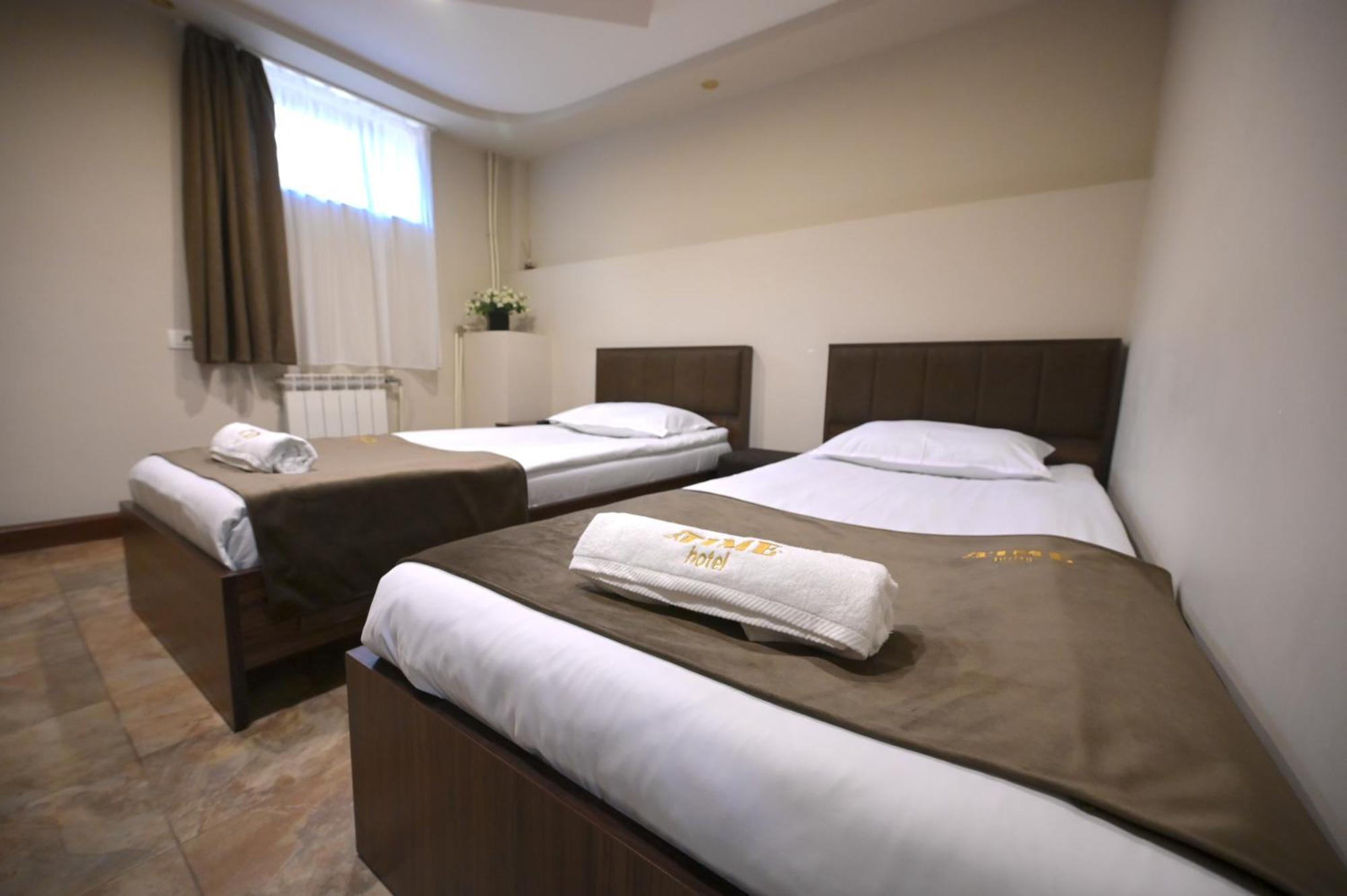Time Hotel & Tours Ереван Экстерьер фото