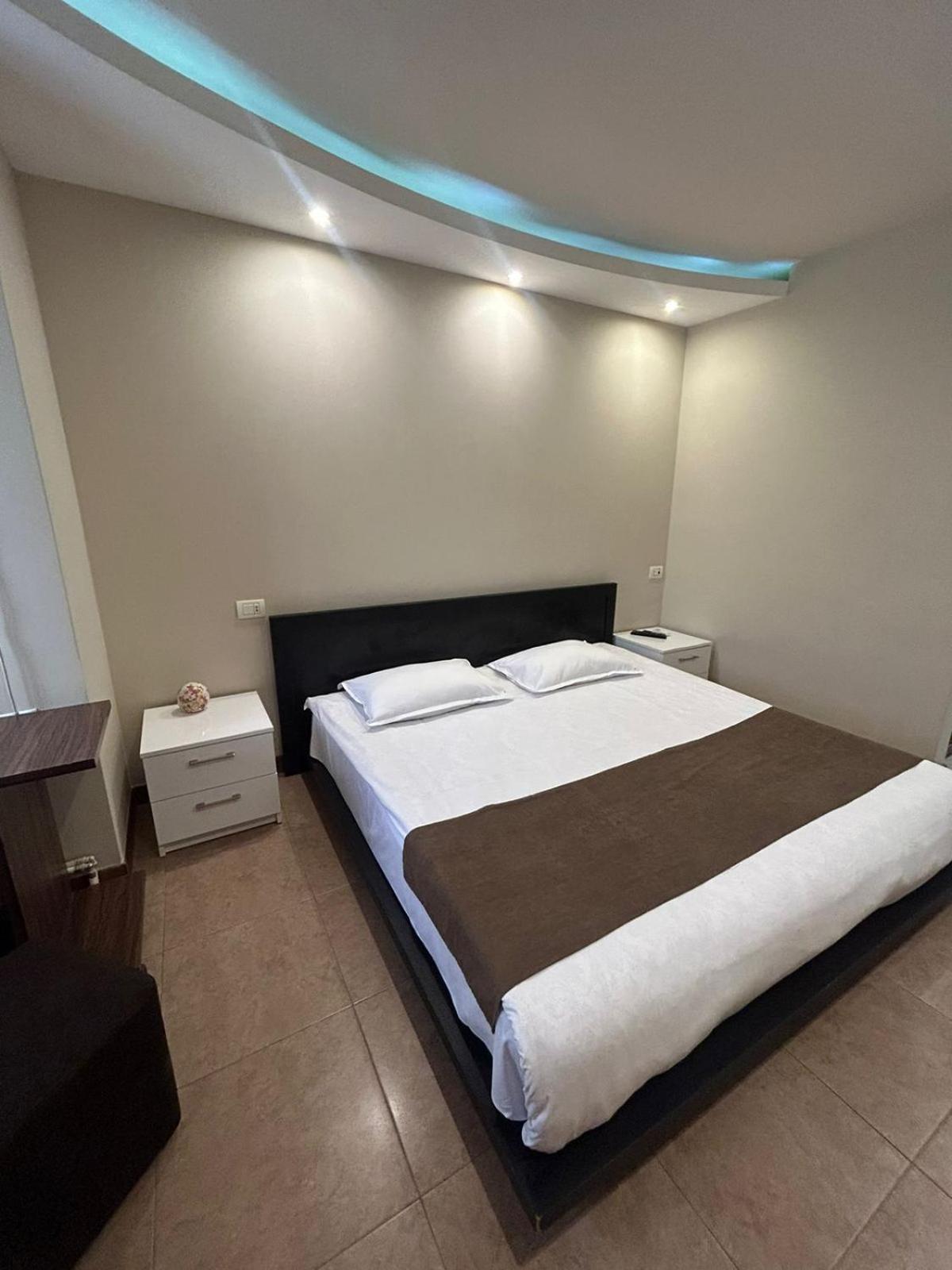 Time Hotel & Tours Ереван Экстерьер фото