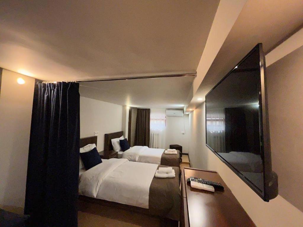 Time Hotel & Tours Ереван Номер фото
